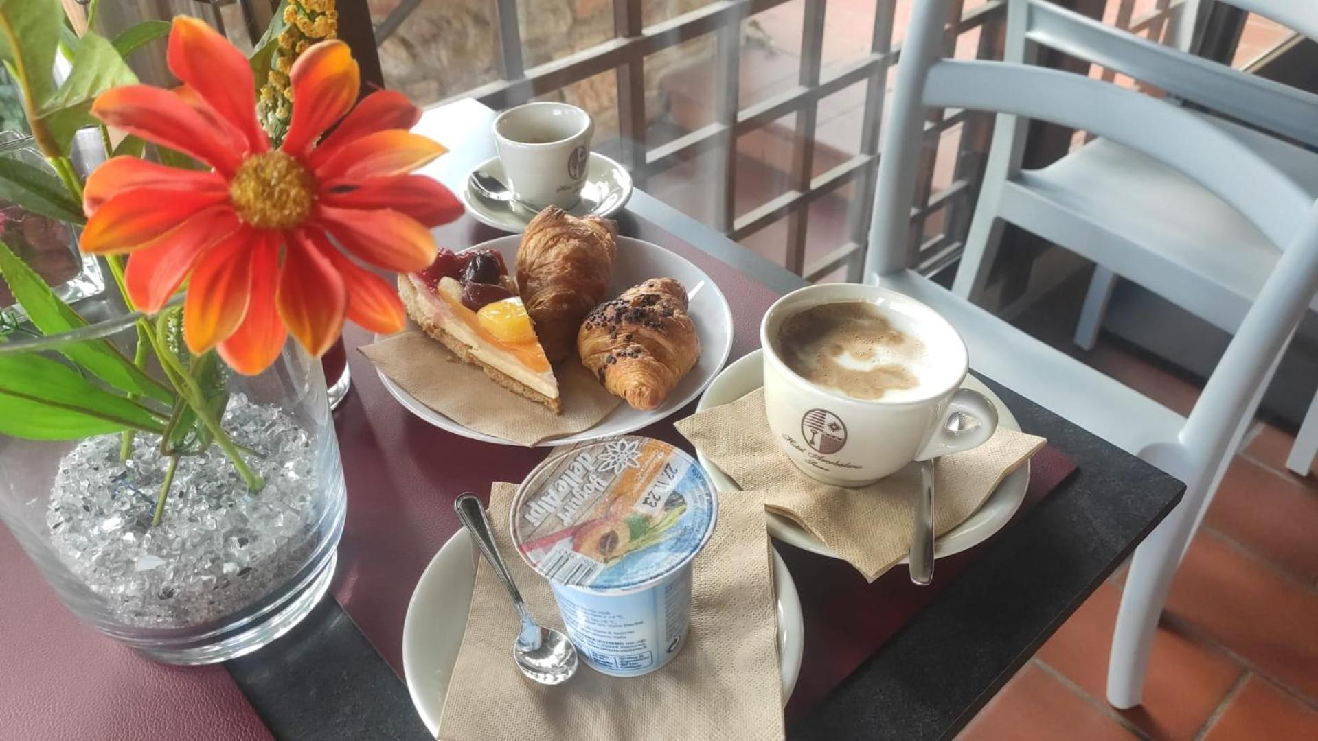Hotel Arcobaleno Siena Ngoại thất bức ảnh